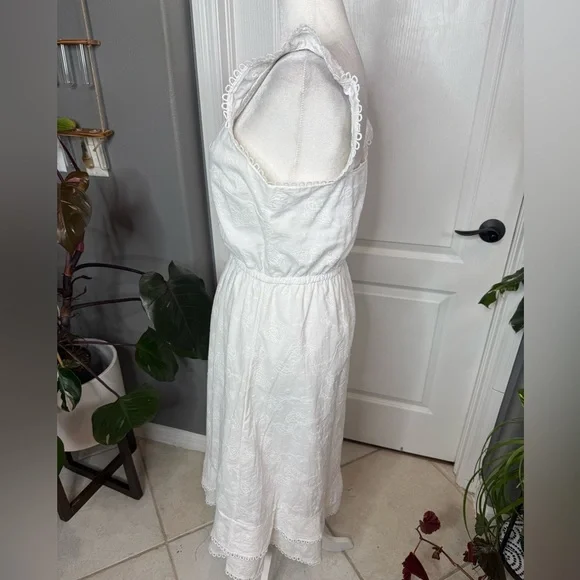 White Cotton Embroidered Eyelet Sundress | Knee Length | Like New small - Picture 5 of 13